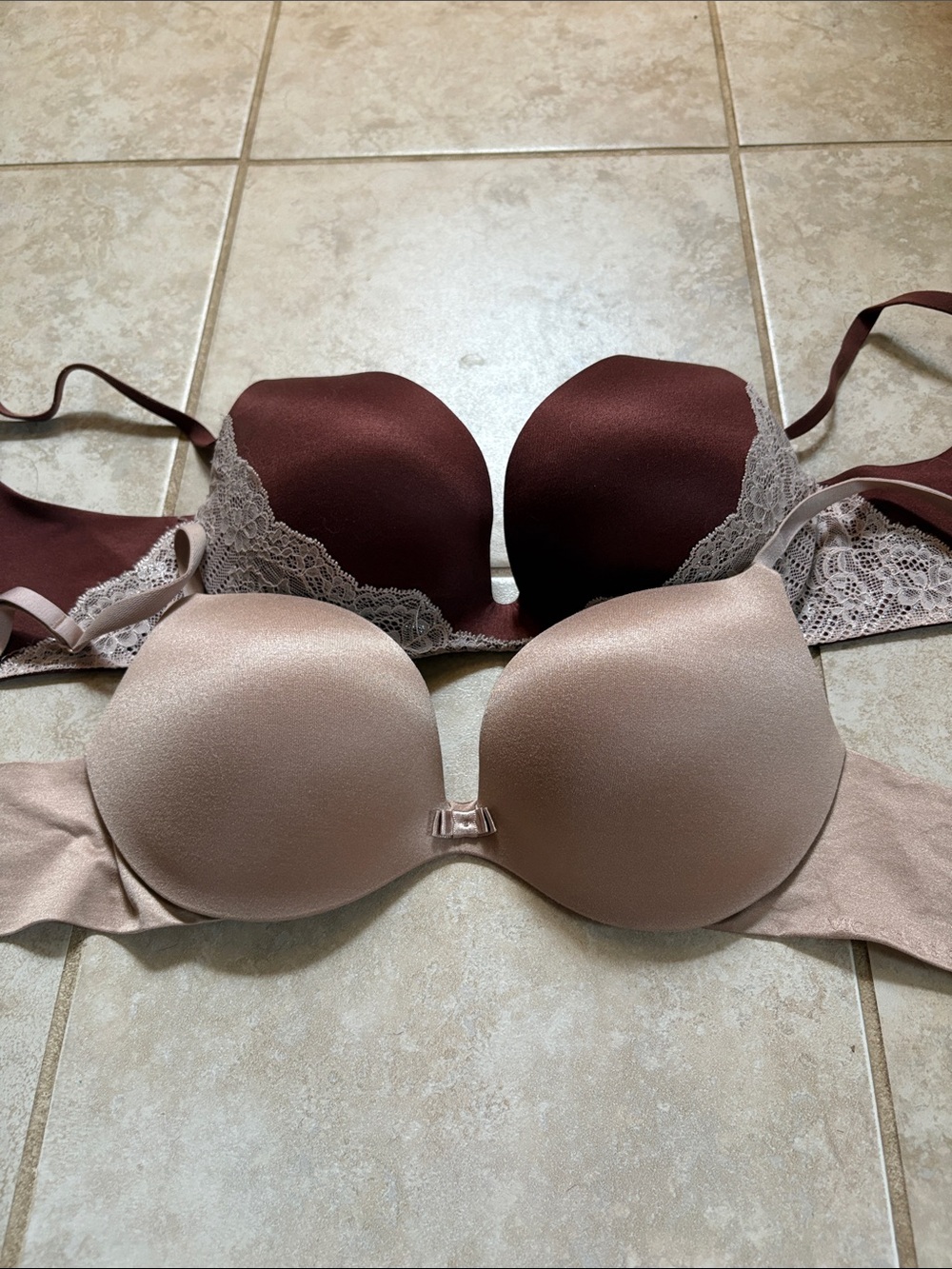 Victoria's Secret Push-Up Bra Duo in Chocolate and Nude Blush